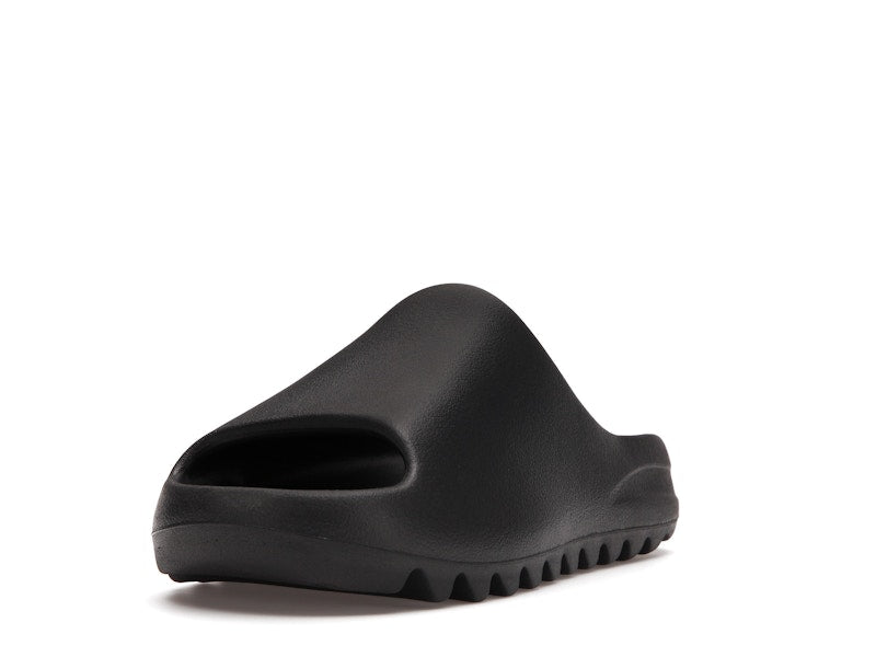 adidas Yeezy Slide Onyx (2022/2023) - adidas - OFFseason 衣服 - HQ6448