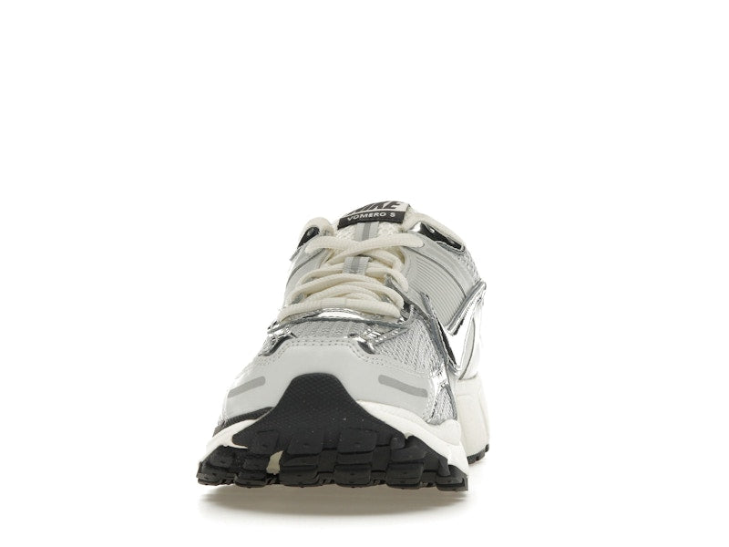 Nike Zoom Vomero 5 Chrome