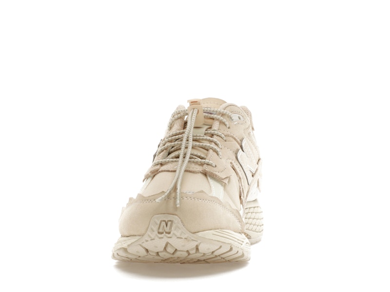 New Balance 2002R Protection Pack Sandstone