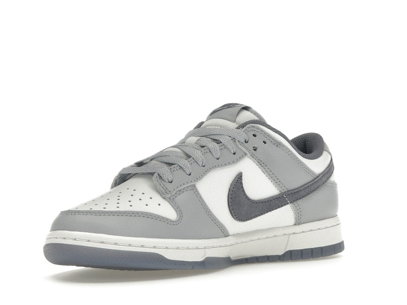 Nike Dunk Low SE Light Carbon