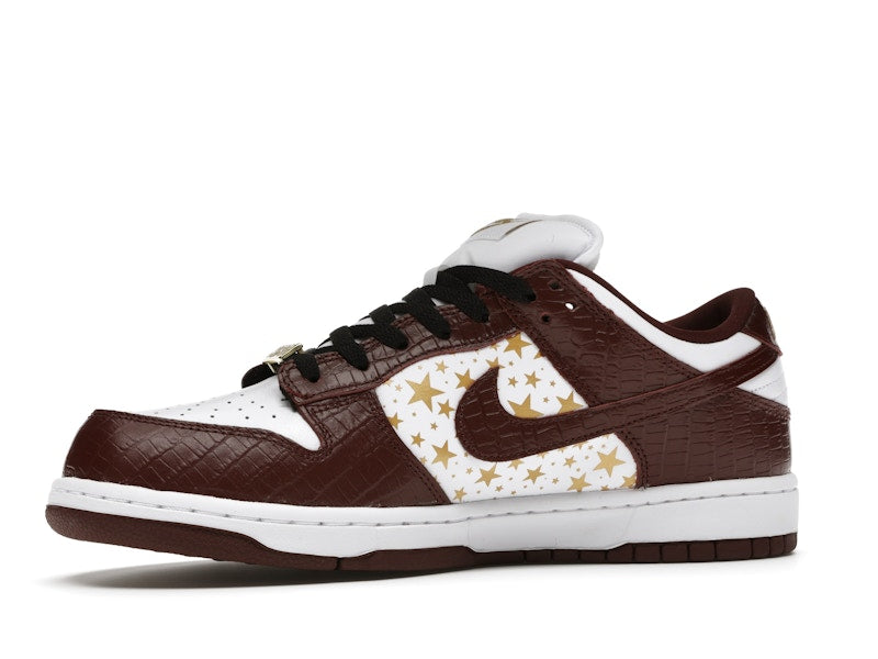 Nike SB Dunk Low Supreme Stars Barkroot Brown (2021)