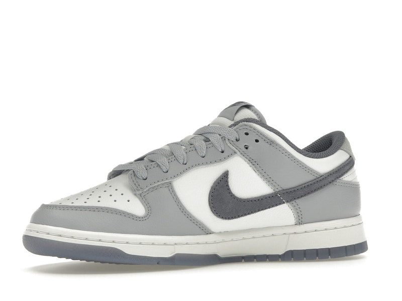 Nike Dunk Low SE Light Carbon