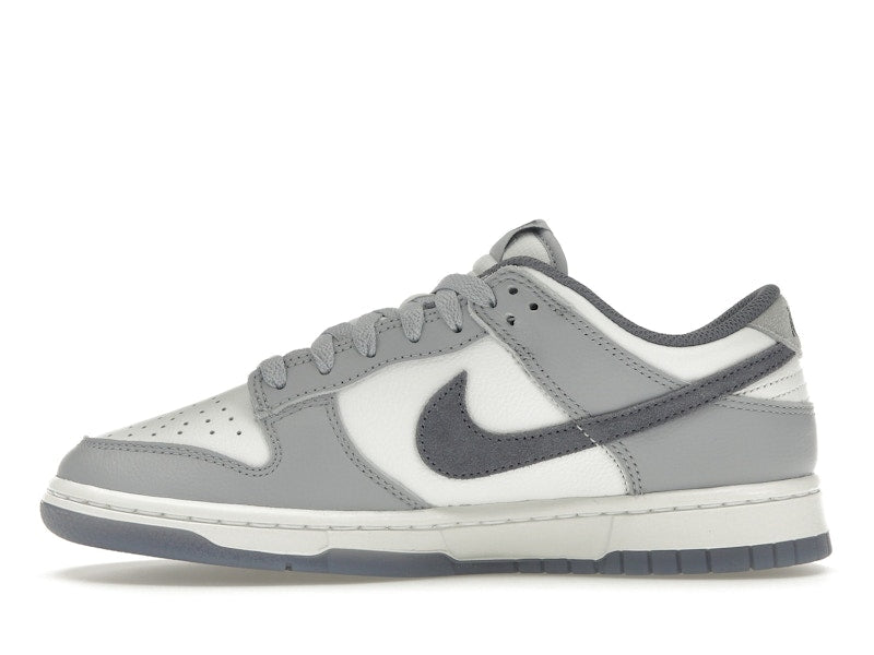 Nike Dunk Low SE Light Carbon