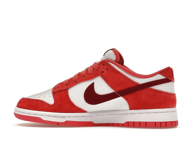 Nike Dunk Low Valentine's Day (2024) (Women's)