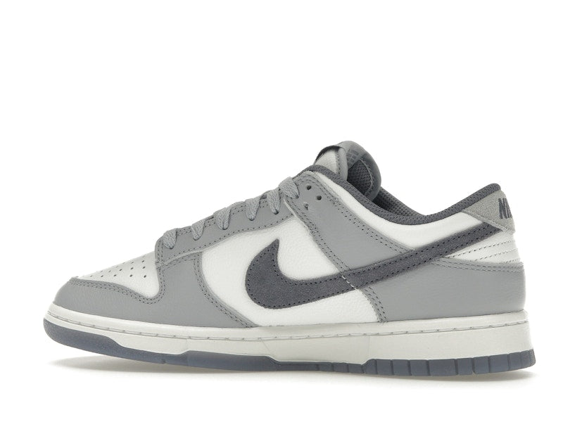 Nike Dunk Low SE Light Carbon