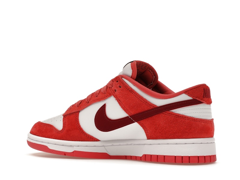 Nike Dunk Low Valentine's Day (2024) (Women's)