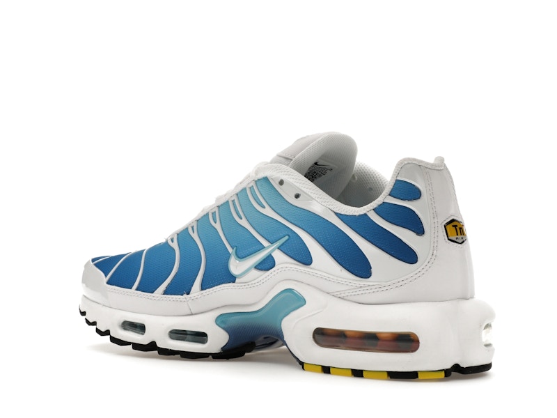 Air max plus sky blue best sale