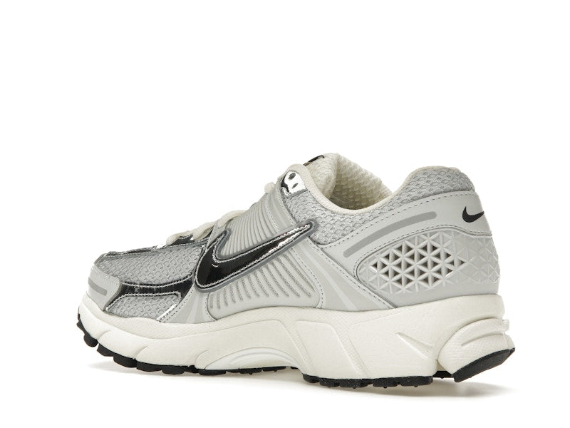 Nike Zoom Vomero 5 Chrome