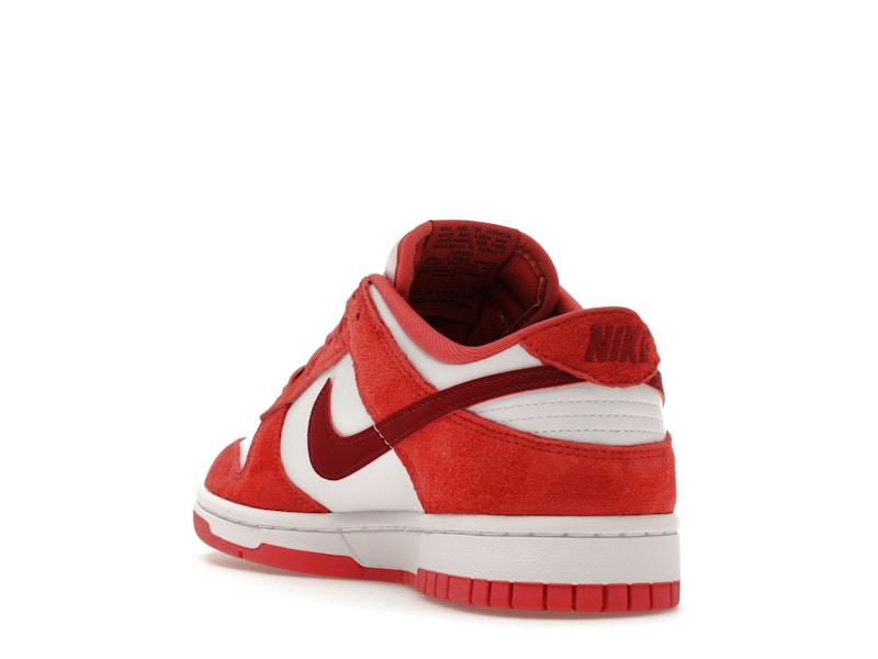 Nike Dunk Low Valentine's Day (2024) (Women's)