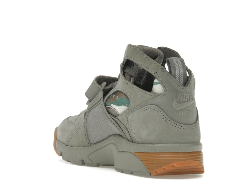 Nike Air Trainer Huarache Corteiz Gully Grey