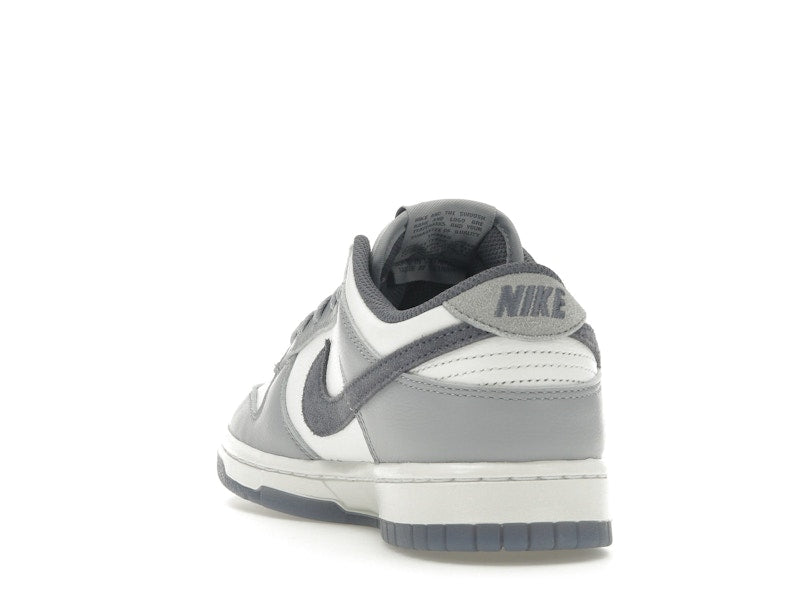 Nike Dunk Low SE Light Carbon