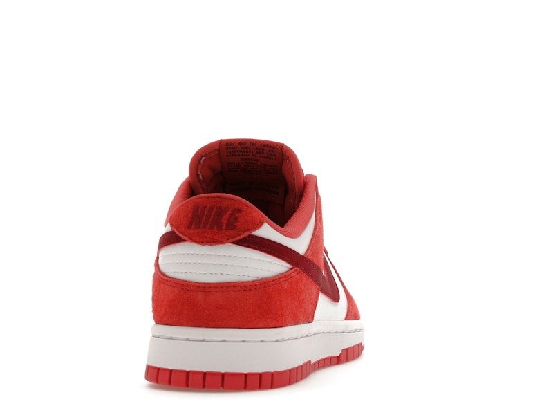 Nike Dunk Low Valentine's Day (2024) (Women's)