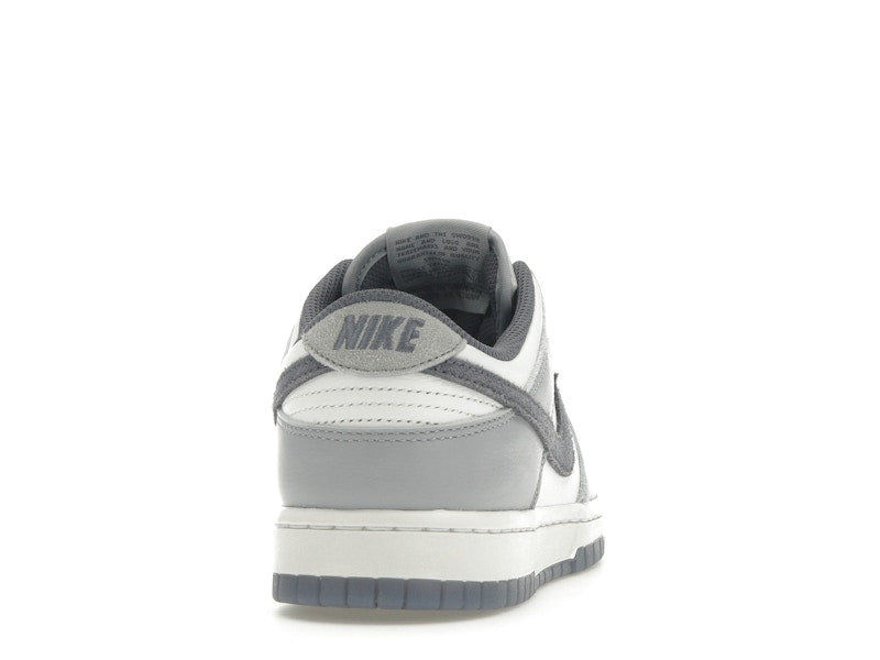 Nike Dunk Low SE Light Carbon