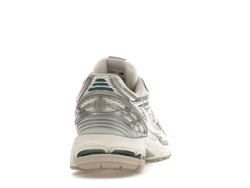 New Balance 1906R Silver Metallic Sea Salt