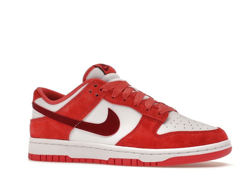 Nike Dunk Low Valentine's Day (2024) (Women's)