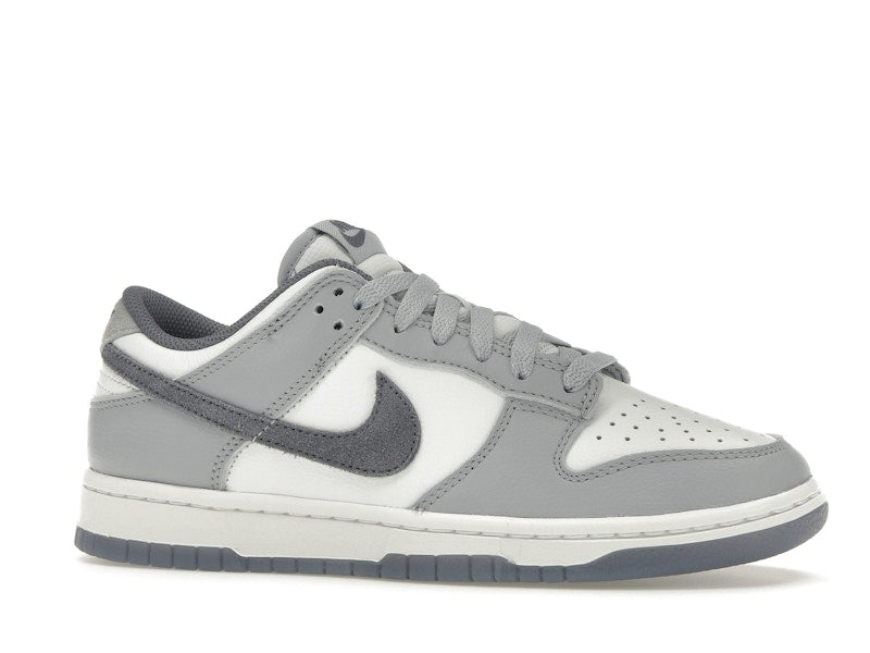 Nike Dunk Low SE Light Carbon