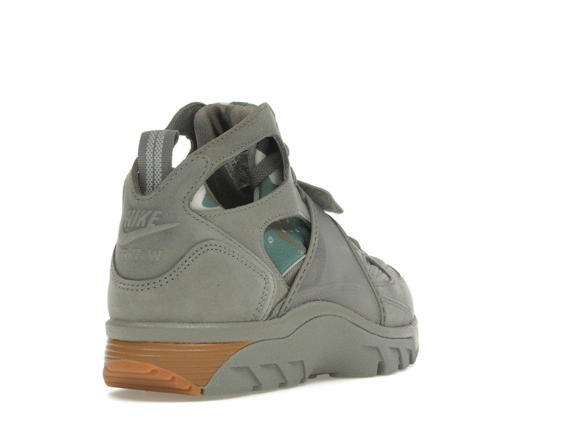 Nike Air Trainer Huarache Corteiz Gully Grey