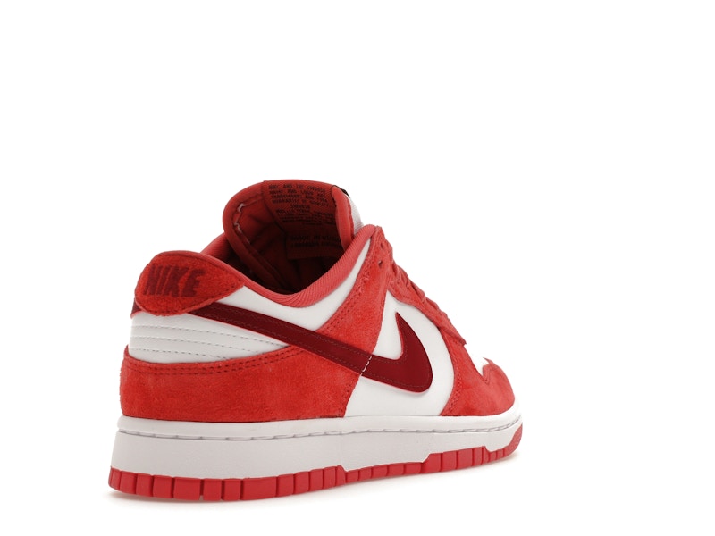 Nike Dunk Low Valentine's Day (2024) (Women's)