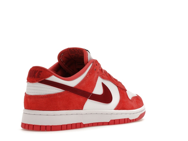 Nike Dunk Low Valentine's Day (2024) (Women's)