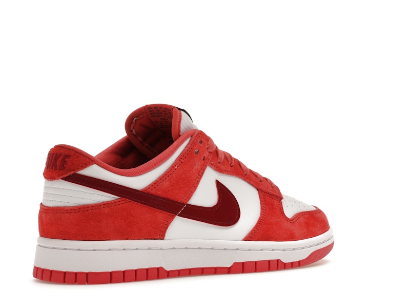 Nike Dunk Low Valentine's Day (2024) (Women's)