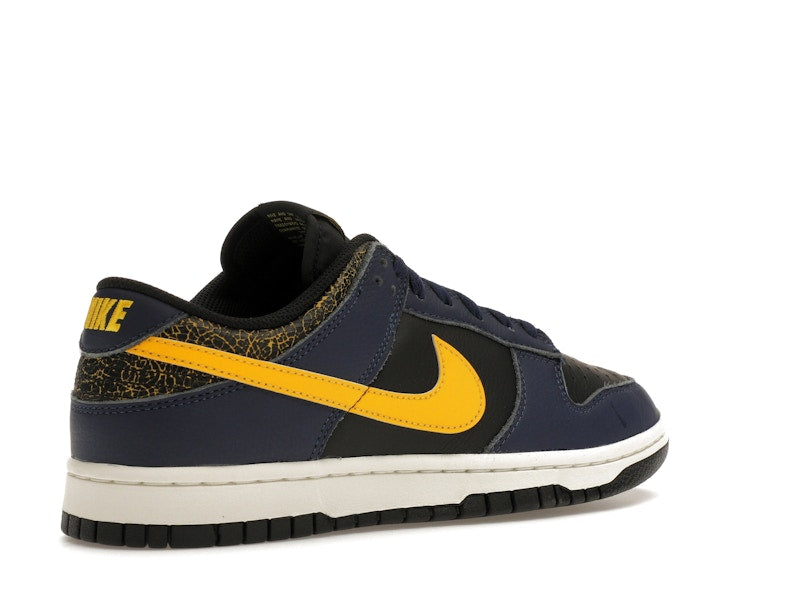 Nike Dunk Low Vintage Michigan