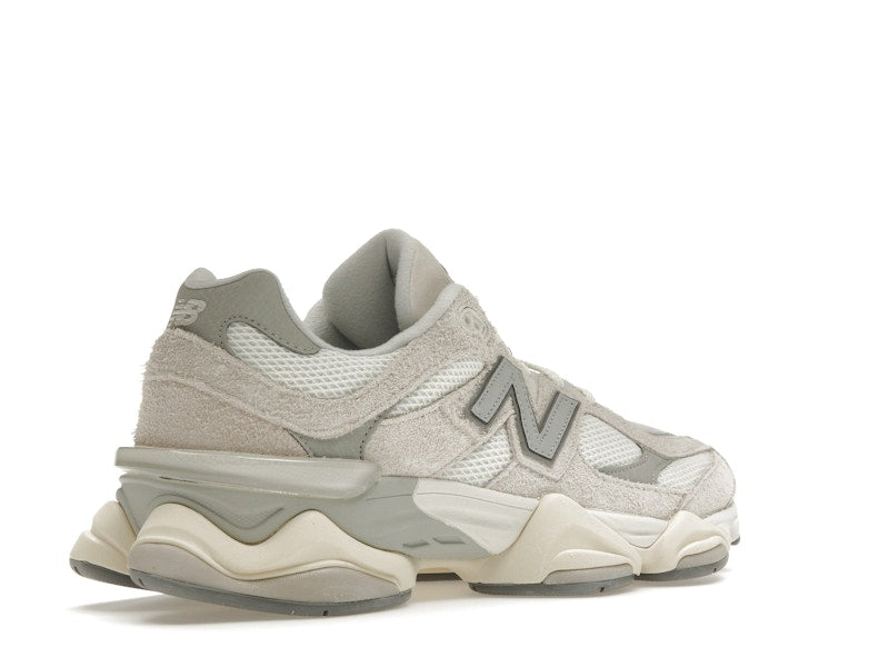 New Balance 9060 Moonbeam Sea Salt