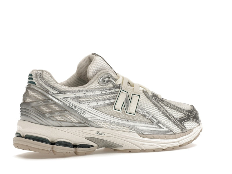 New Balance 1906R Silver Metallic Sea Salt