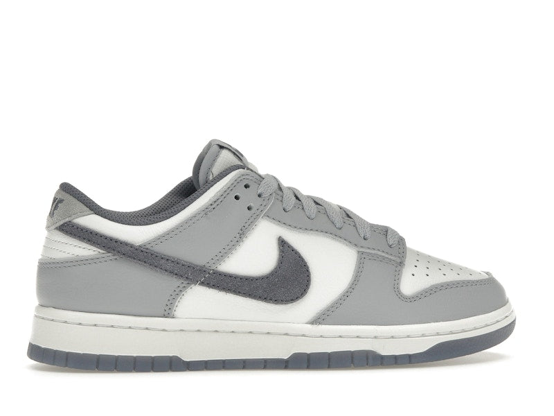 Nike Dunk Low SE Light Carbon