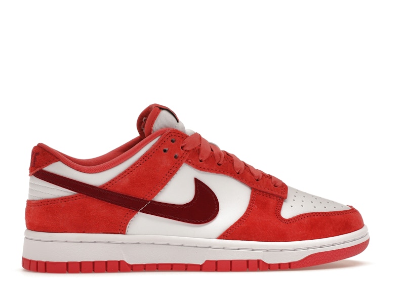 Nike Dunk Low Valentine's Day (2024) (Women's)