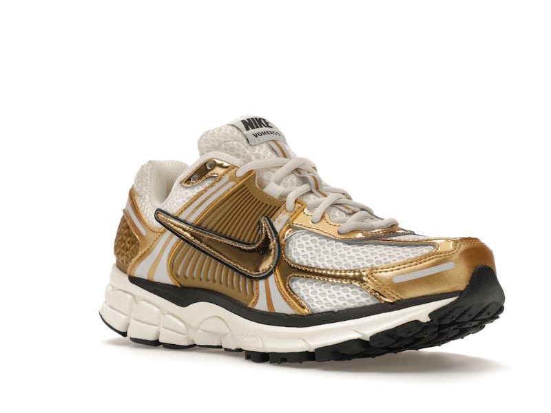 Nike Zoom Vomero 5 Metallic Gold (Women's)