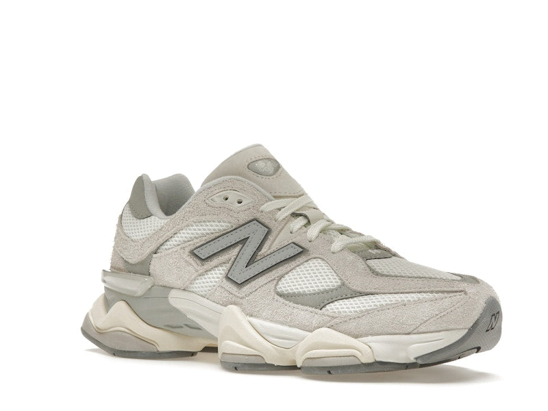 New Balance 9060 Moonbeam Sea Salt