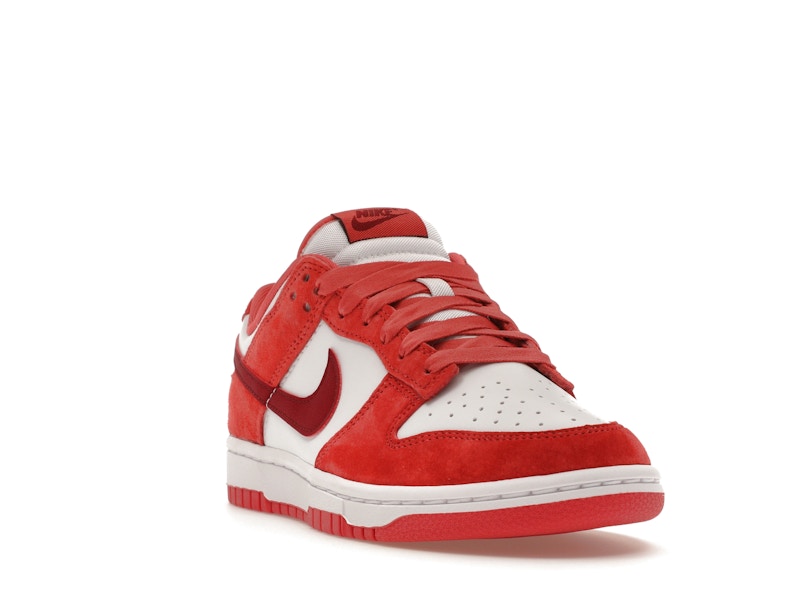 Nike Dunk Low Valentine's Day (2024) (Women's)