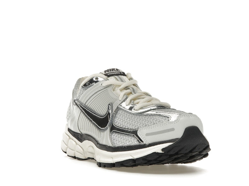 Nike Zoom Vomero 5 Chrome