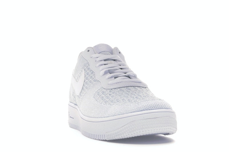 Air force 1 flyknit platinum best sale