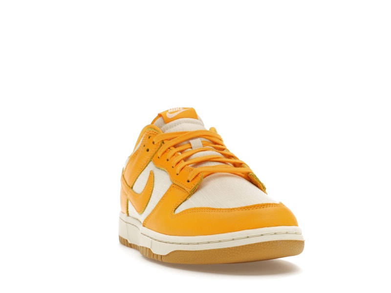 Nike Dunk Low University Gold