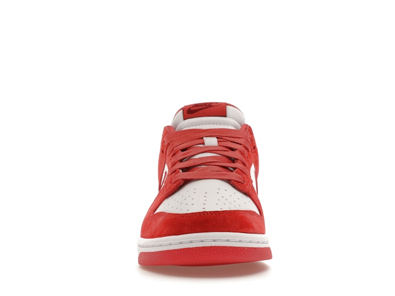 Nike Dunk Low Valentine's Day (2024) (Women's)