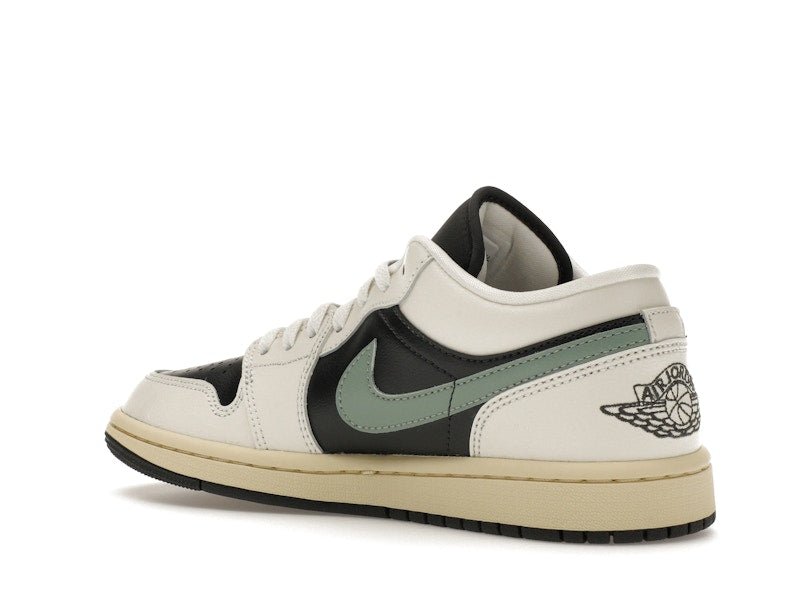 Jordan 1 Low Jade Smoke (Women's) - Jordan - OFFseason 衣服 - DC0774 - 001