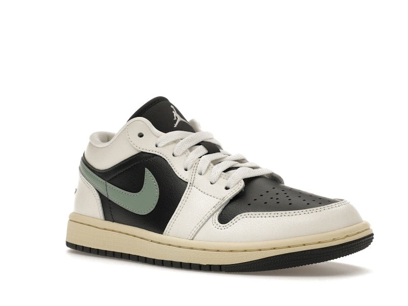 Jordan 1 Low Jade Smoke (Women's) - Jordan - OFFseason 衣服 - DC0774 - 001