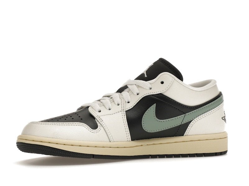 Jordan 1 Low Jade Smoke (Women's) - Jordan - OFFseason 衣服 - DC0774 - 001