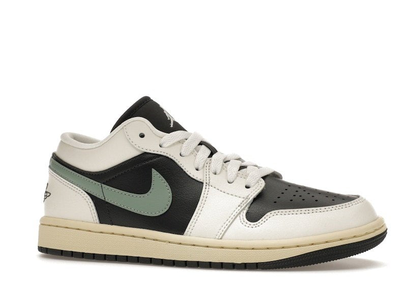 Jordan 1 Low Jade Smoke (Women's) - Jordan - OFFseason 衣服 - DC0774 - 001