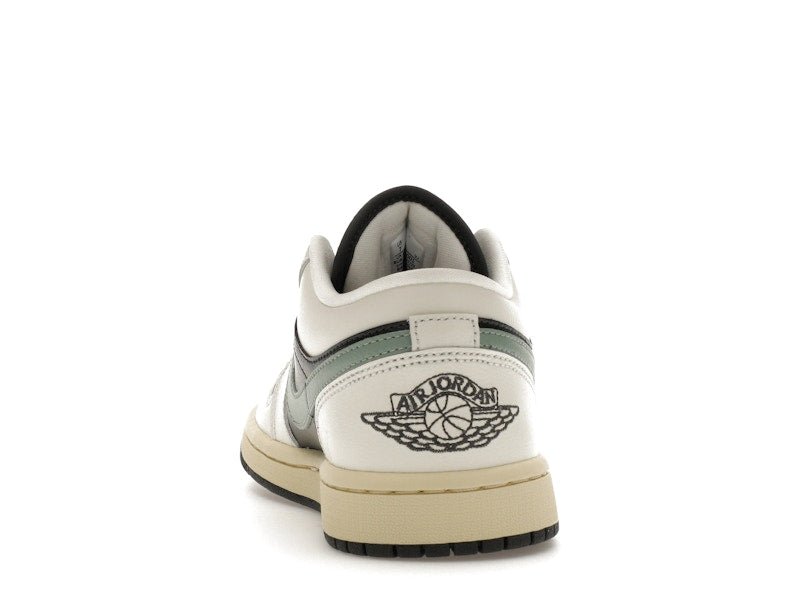 Jordan 1 Low Jade Smoke (Women's) - Jordan - OFFseason 衣服 - DC0774 - 001