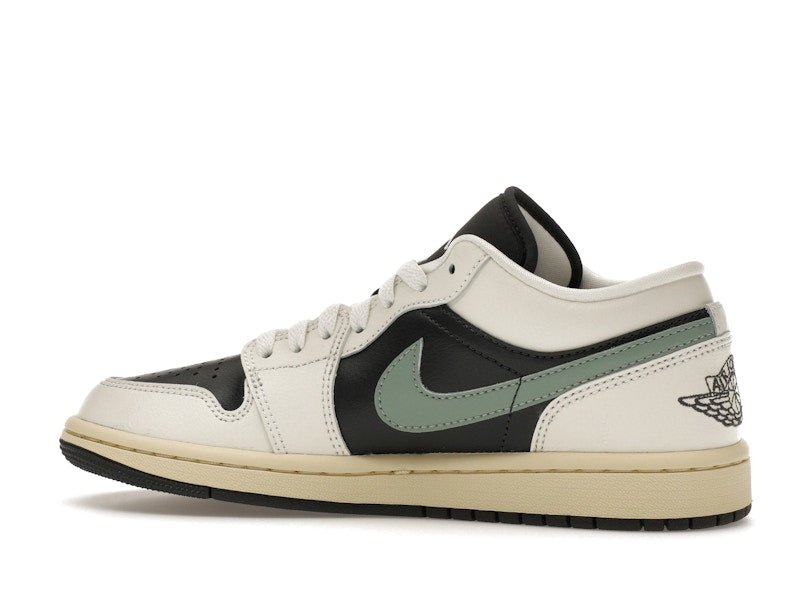 Jordan 1 Low Jade Smoke (Women's) - Jordan - OFFseason 衣服 - DC0774 - 001