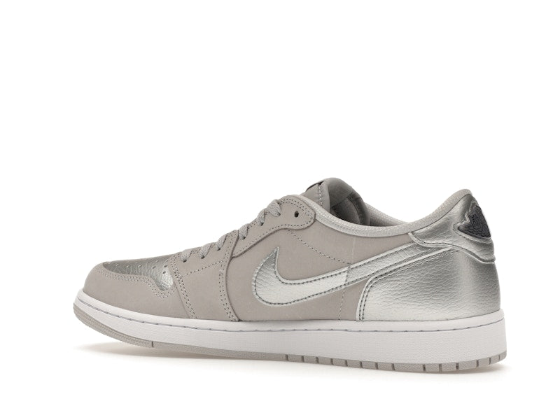 Jordan 1 Low OG Metallic Silver - Jordan - OFFseason 衣服 - CZ0790 - 002