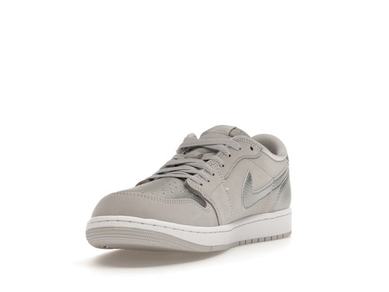 Jordan 1 Low OG Metallic Silver - Jordan - OFFseason 衣服 - CZ0790 - 002