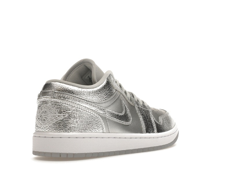 Jordan 1 Low SE Metallic Silver (Women's) - Jordan - OFFseason 衣服 - FN5030 - 001