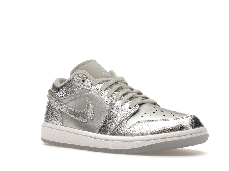 Jordan 1 Low SE Metallic Silver (Women's) - Jordan - OFFseason 衣服 - FN5030 - 001