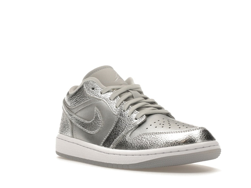 Jordan 1 Low SE Metallic Silver (Women's) - Jordan - OFFseason 衣服 - FN5030 - 001