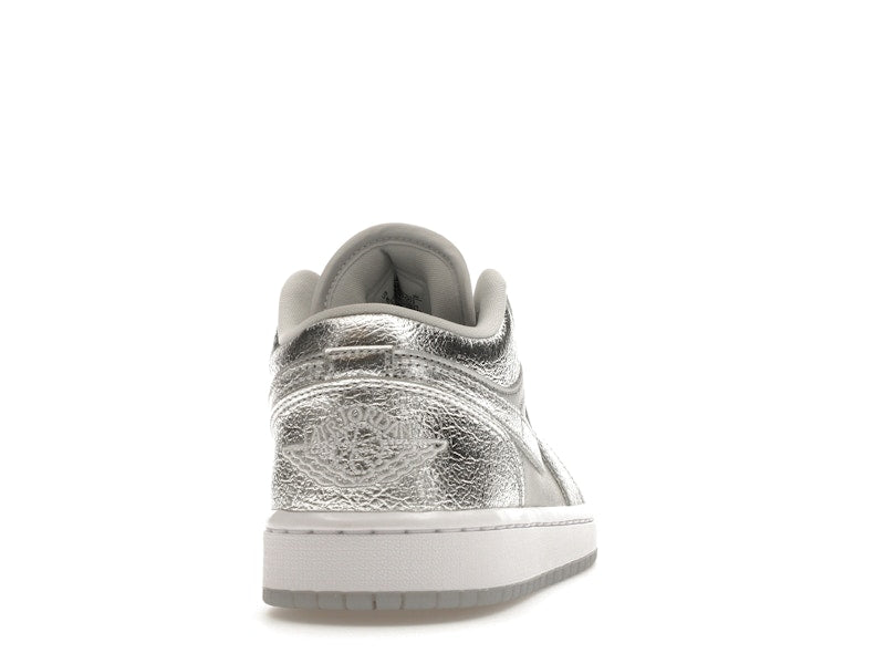 Jordan 1 Low SE Metallic Silver (Women's) - Jordan - OFFseason 衣服 - FN5030 - 001