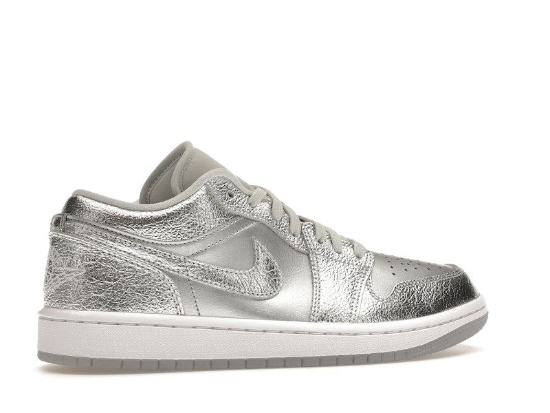 Jordan 1 Low SE Metallic Silver (Women's) - Jordan - OFFseason 衣服 - FN5030 - 001