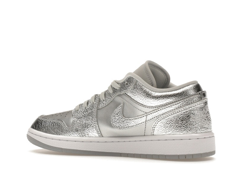 Jordan 1 Low SE Metallic Silver (Women's) - Jordan - OFFseason 衣服 - FN5030 - 001